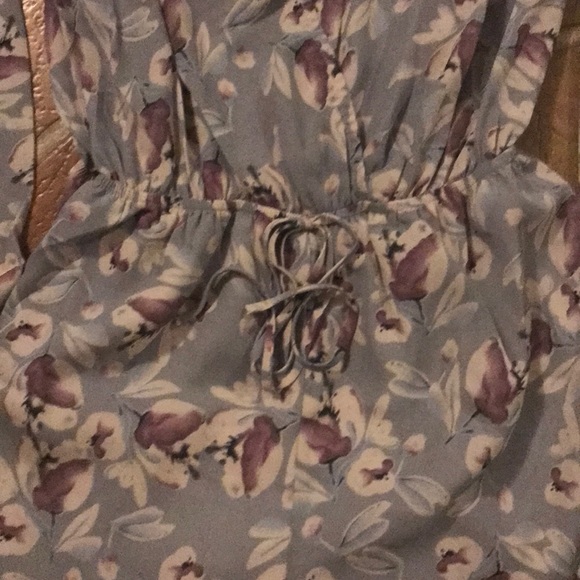 Flare Long Sleeve Floral Surplice Romper - Picture 6 of 6